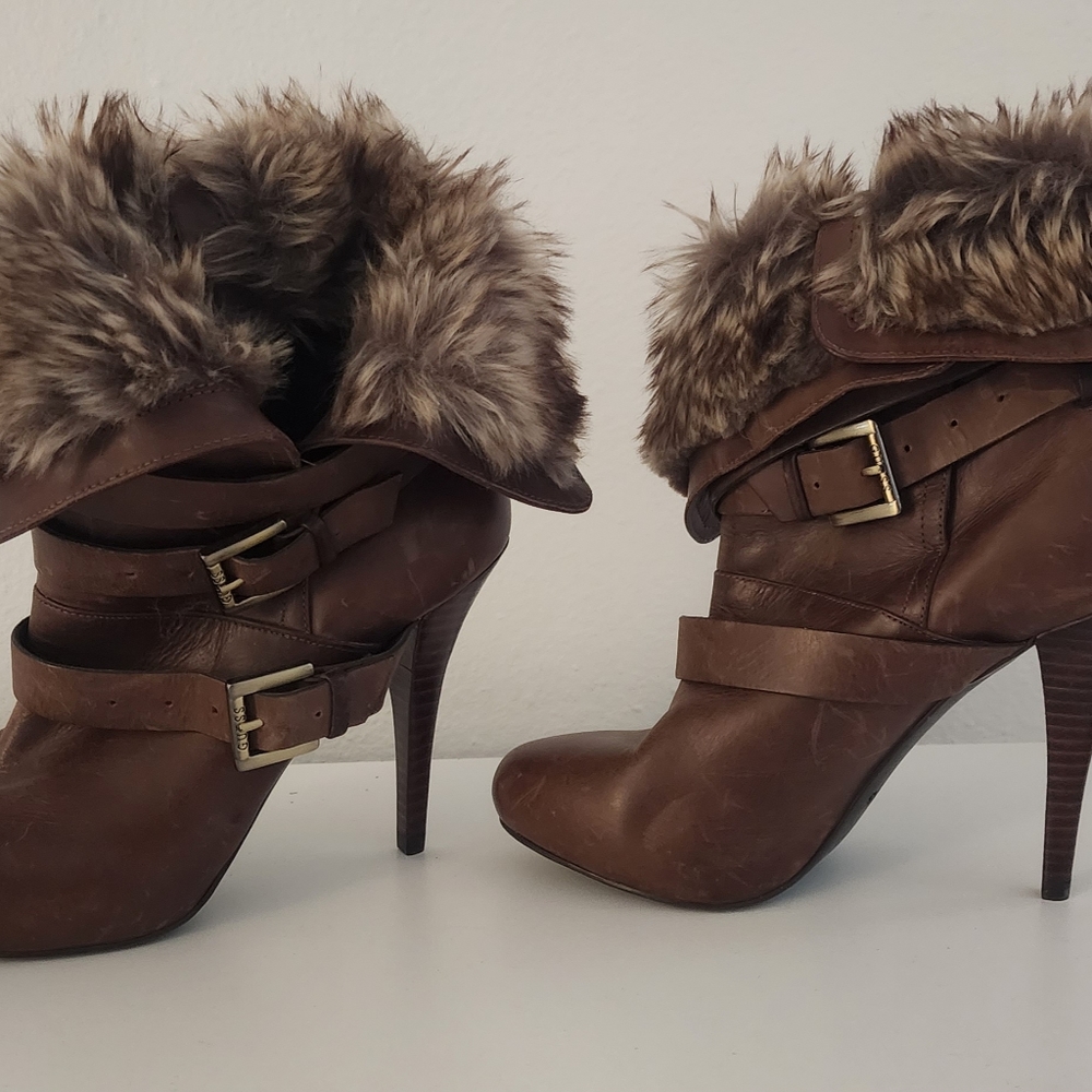 Guess stilletto boots size 6